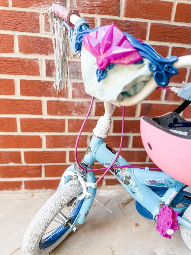 Frozen-themed kids bike